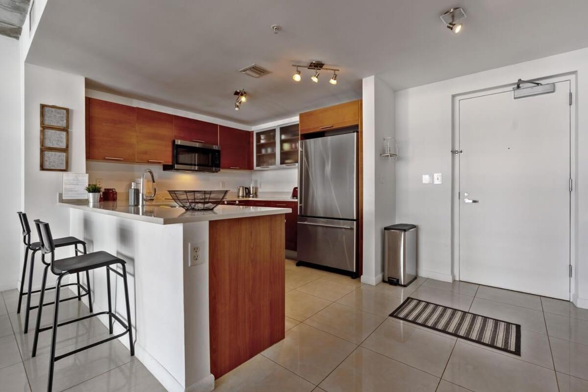 City Condo In Midtown Wynwood With Pool And Parking Miami Exterior photo
