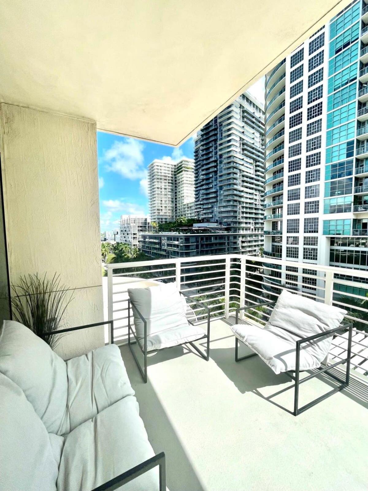 City Condo In Midtown Wynwood With Pool And Parking Miami Exterior photo